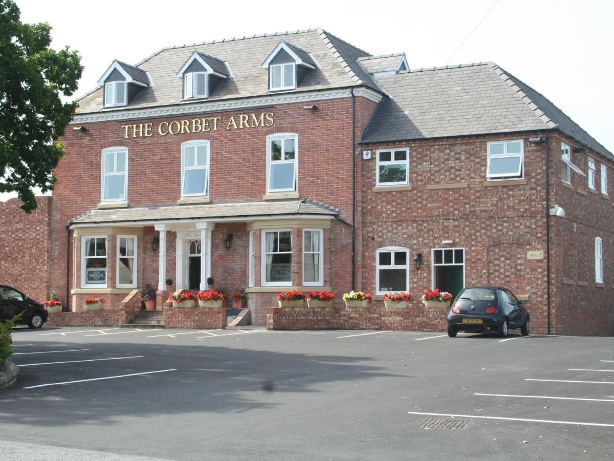 The Corbet Arms Hotel Uffington  Exterior foto
